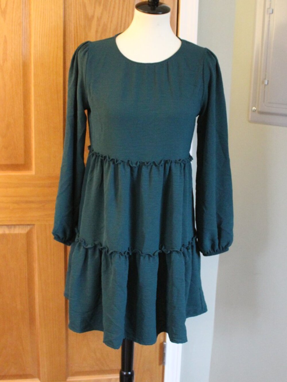 Lola Grace Green Long Sleeve Ruffle Dress - Size Small